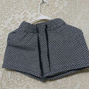 LULULEMON On the Fly Luxtreme Shorts